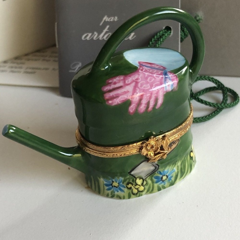 Artoria Limoges Porcelain Water Can Trinket Box Hand Paint Snail‎ Garden Artoria